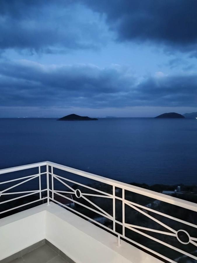 Infinity Blue Suite Panteli Ngoại thất bức ảnh