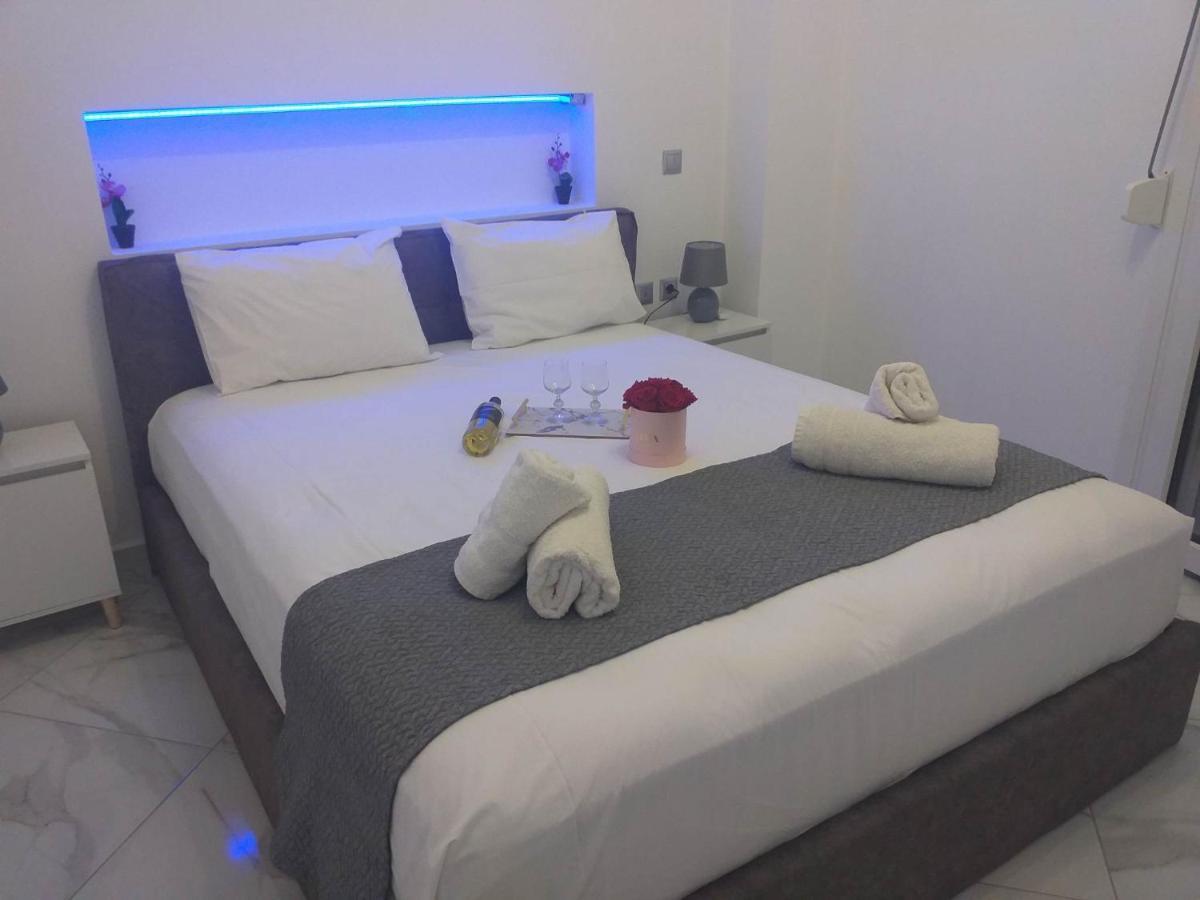 Infinity Blue Suite Panteli Ngoại thất bức ảnh