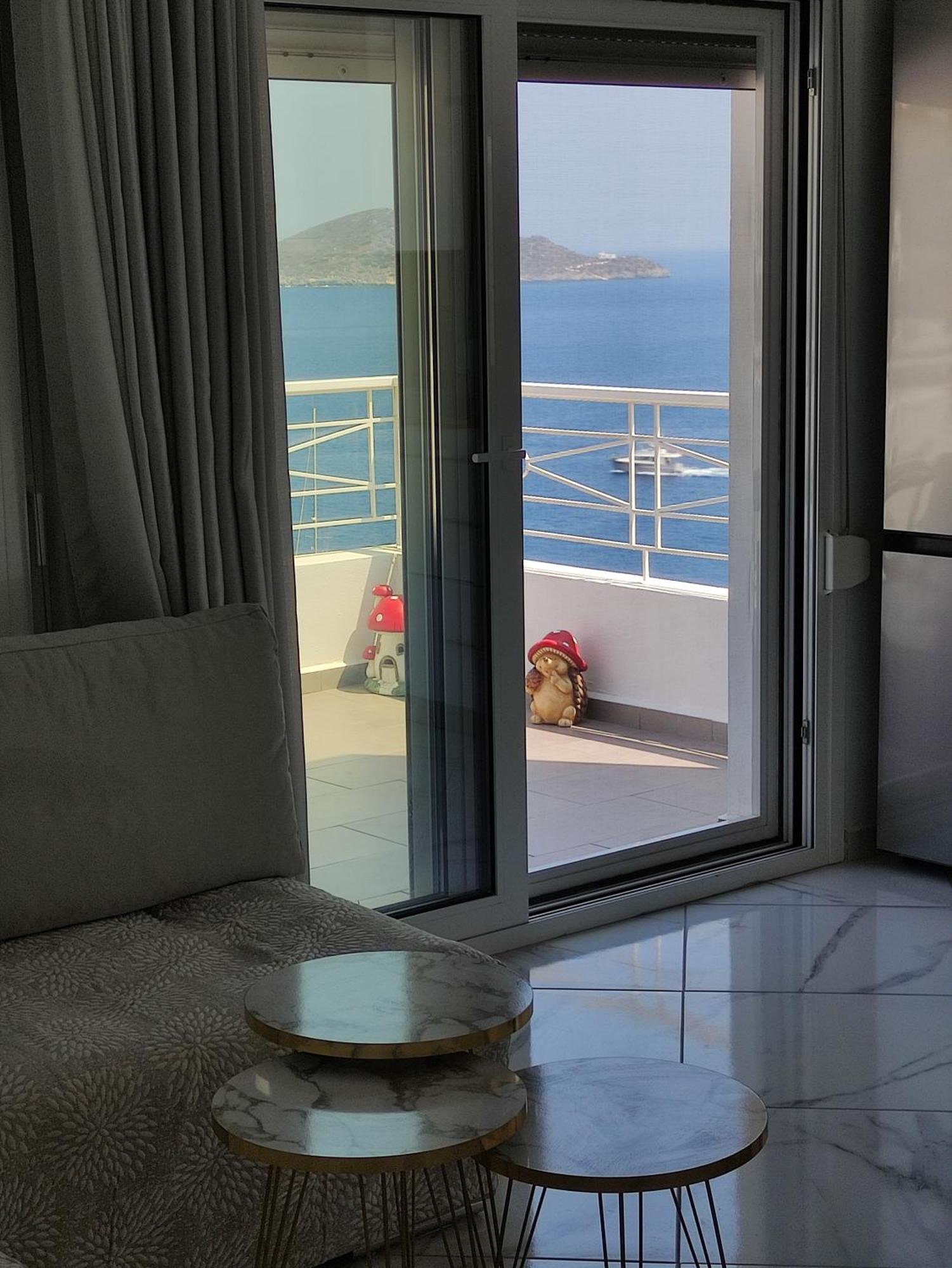 Infinity Blue Suite Panteli Ngoại thất bức ảnh