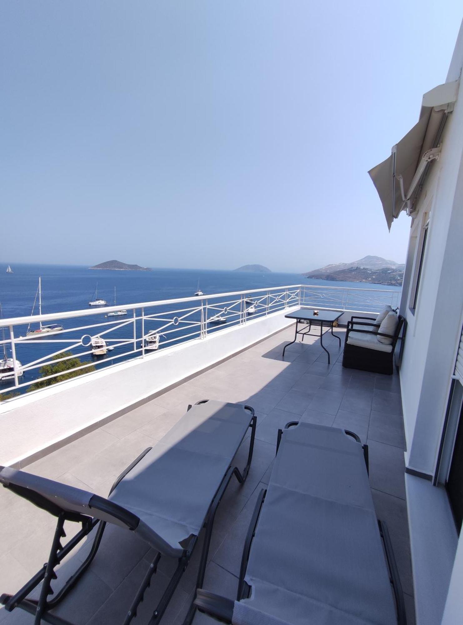Infinity Blue Suite Panteli Ngoại thất bức ảnh